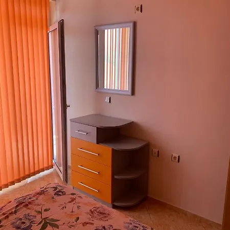 Peter's Houses Sweet * ساني بيتش